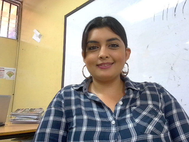 Karen Leonela Valeriano Crozier122.jpg